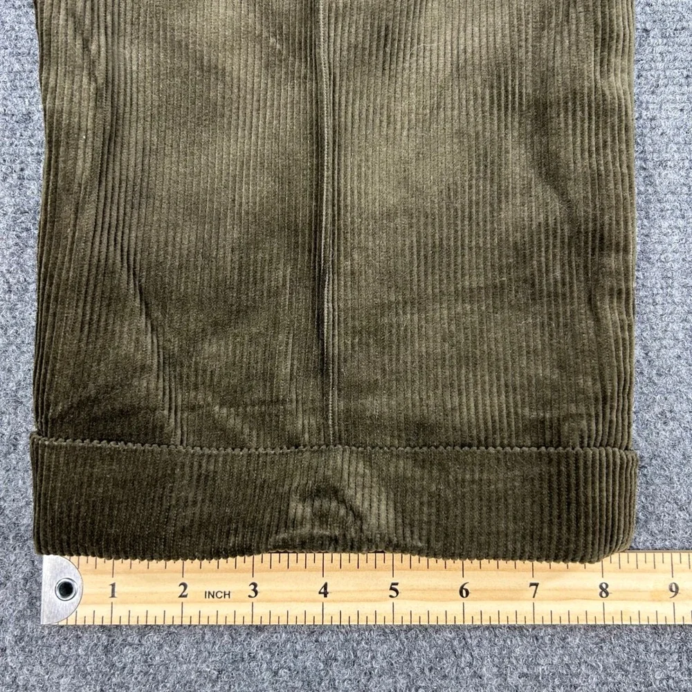 Dockers Recode Men's Olive Corduroy Pleated Cuffed Relaxed Fit Pants W34 L32 VTG - Picture 9 of 9